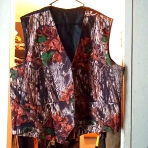 Formal Camo Vest